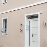 בית הארחה Altre 4*